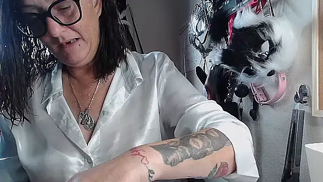 Mistress-Ivy51 online show from 09/11/25, 06:13