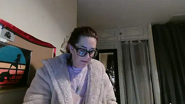 Mistress-Ivy51 online show from 11/21/25, 06:12