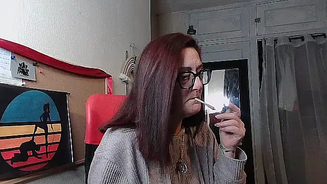 Mistress-Ivy51 online show from 12/05/25, 06:45