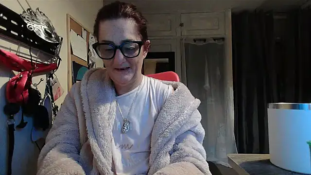 Mistress-Ivy51 online show from 11/06/25, 07:01