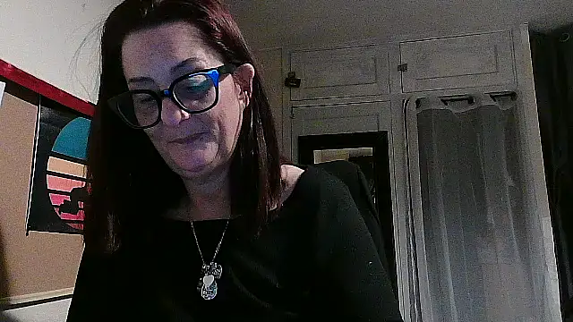 Mistress-Ivy51 online show from 11/13/25, 06:50