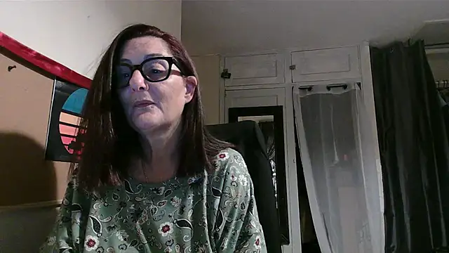 Mistress-Ivy51 online show from 11/15/25, 06:17