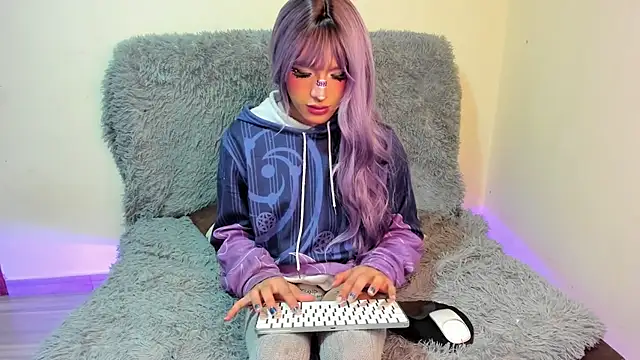  viollette  online show from 12/01/25, 01:50