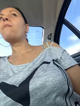 Snapshot of sexymilfnady chatting on 09/11/25, 09:42 sexymilfnady online show from 09/11/25, 09:42