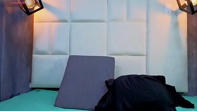 Rachel Donnelly online show from 04/03/26, 01:56