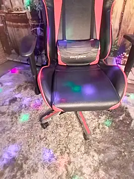 AfroditaESP online show from 12/13/25, 08:04