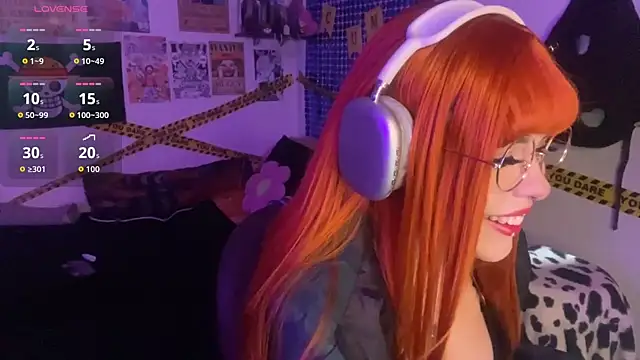 PixelKitty  online show from 11/28/25, 03:45