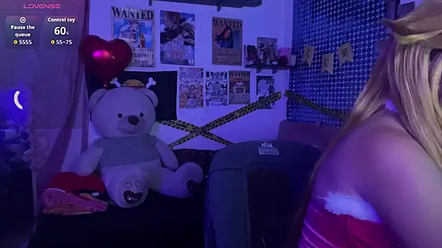 PixelKitty  online show from 04/03/26, 11:33