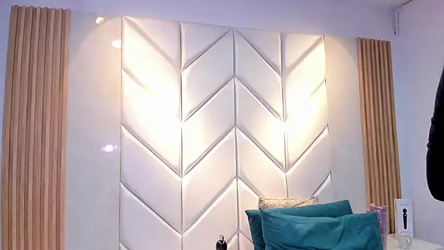 BarbieMonet online show from 10/28/25, 12:33