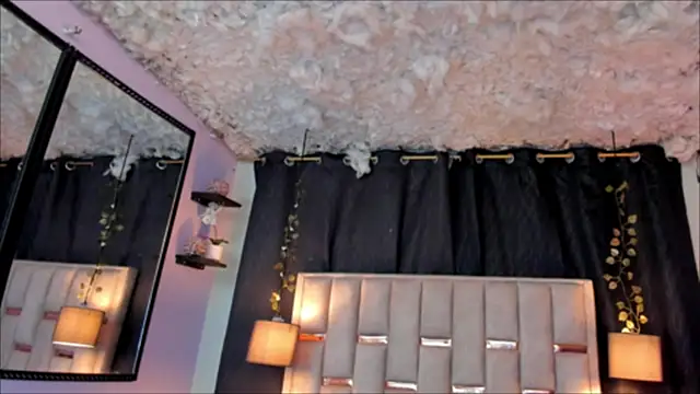 Hanzking01 online show from 10/25/25, 03:17