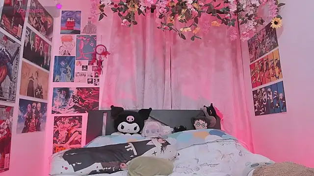 FluffyMelons online show from 04/17/26, 11:07