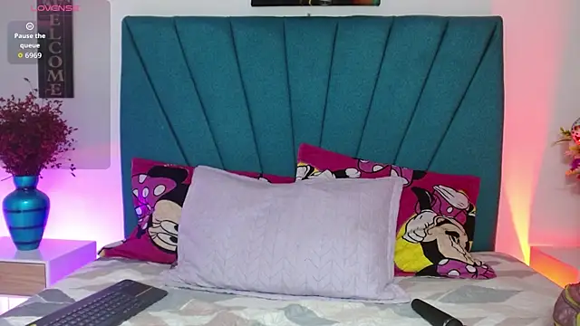 Aily star online show from 12/19/25, 04:38