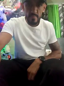 andrusstik online show from 12/17/25, 01:21