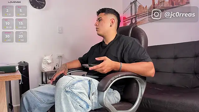  Juanes online show from 11/12/25, 08:12