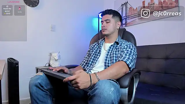  Juanes online show from 01/05/26, 09:40