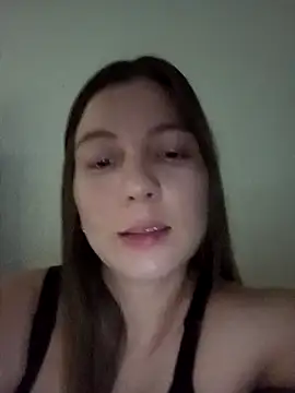 Arianna Moss online show from 10/17/25, 03:54