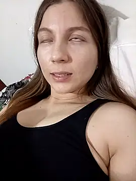 Snapshot of Arianna_Moss chatting on 10/25/25, 02:55 Arianna Moss online show from 10/25/25, 02:55