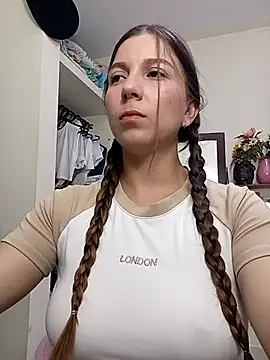 Arianna Moss online show from 04/08/26, 02:24