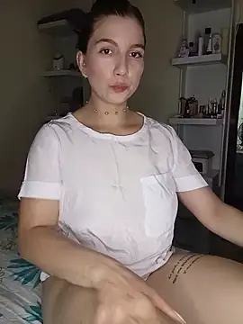 Arianna Moss online show from 05/25/26, 10:52