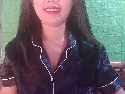 Snapshot of lucky_rona chatting on 09/19/25, 03:16 lucky rona online show from 09/19/25, 03:16