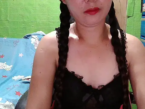 lucky rona online show from 06/30/26, 01:00