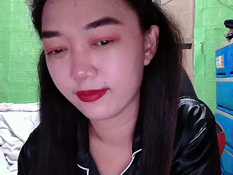 lucky rona online show from 04/17/26, 12:52
