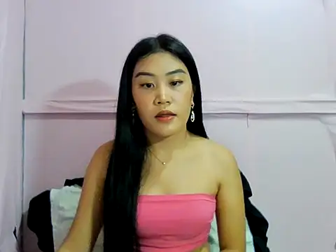 Snapshot of YourWildestDoll chatting on 04/03/26, 04:46 YourWildestDoll online show from 04/03/26, 04:46