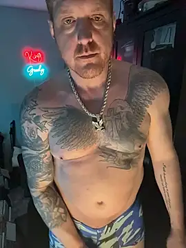 CloudyKingG online show from 04/23/26, 11:39