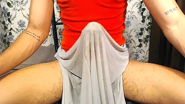 Snapshot of CUMLOADER_Brook chatting on 11/26/25, 04:51 CUMLOADER Brook online show from 11/26/25, 04:51