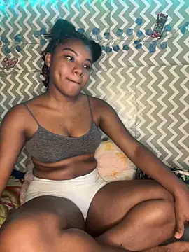 chocolatito-ho online show from 10/28/25, 04:57