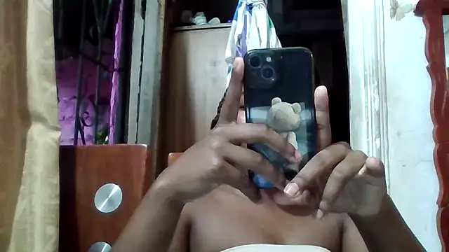 Snapshot of chocolatito-ho chatting on 09/30/25, 02:39 chocolatito-ho online show from 09/30/25, 02:39