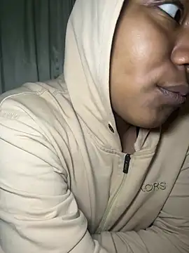 chocolatito-ho online show from 03/07/26, 03:35