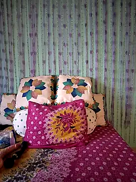 Ishu Lovee online show from 04/15/26, 05:35