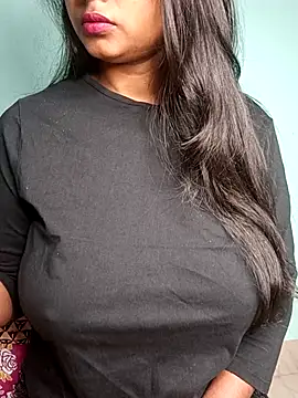 Ishu Lovee online show from 11/25/25, 02:50