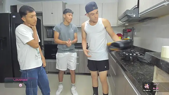 Crazymen hot online show from 09/23/25, 11:12