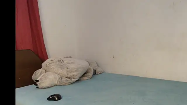 JullyanaRain online show from 07/14/26, 06:58