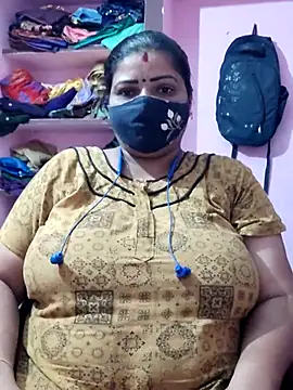 lathikaqueentamil online show from 11/13/25, 02:15