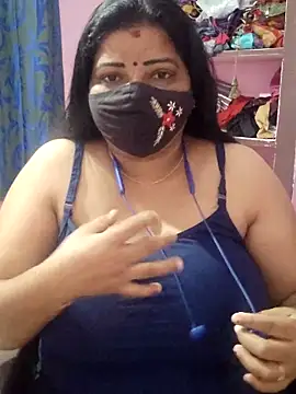 lathikaqueentamil online show from 12/05/25, 04:44