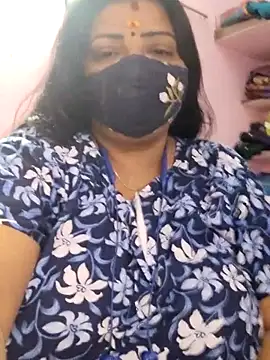 lathikaqueentamil online show from 11/09/25, 01:31