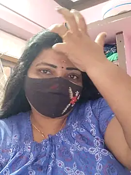 lathikaqueentamil online show from 11/21/25, 03:38