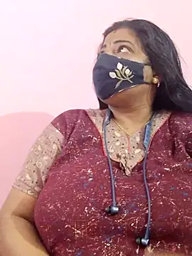 lathikaqueentamil online show from 10/29/25, 04:33