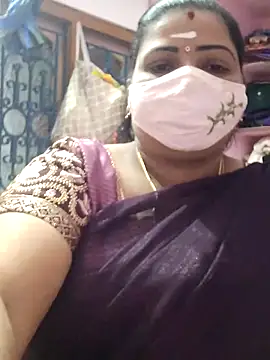 lathikaqueentamil online show from 11/17/25, 02:59