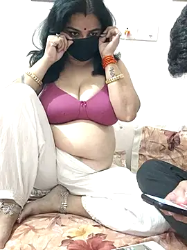 Snapshot of Hot_Anjali_123 chatting on 09/20/25, 04:34 Hot Anjali 123 online show from 09/20/25, 04:34