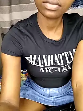 Berryangel03 online show from 10/06/25, 01:07