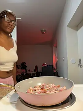 Tu GataLinda online show from 10/30/25, 05:32