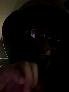 Tu GataLinda online show from 10/22/25, 01:27