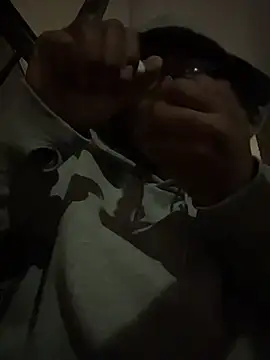 Tu GataLinda online show from 11/11/25, 05:24