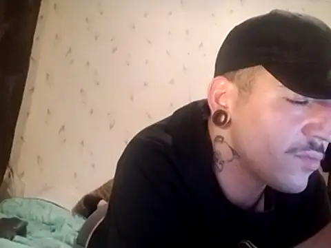 JuicyBigcockxh online show from 10/27/25, 11:38