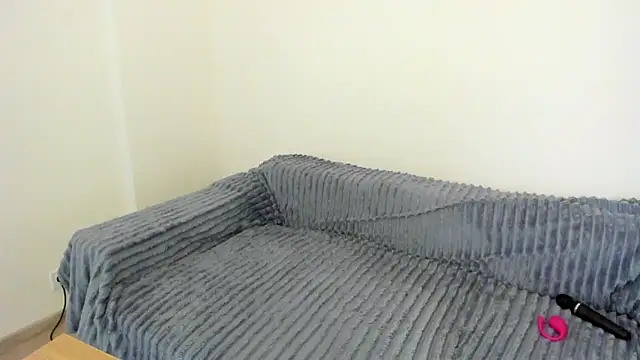 sofielovely  online show from 10/27/25, 12:50