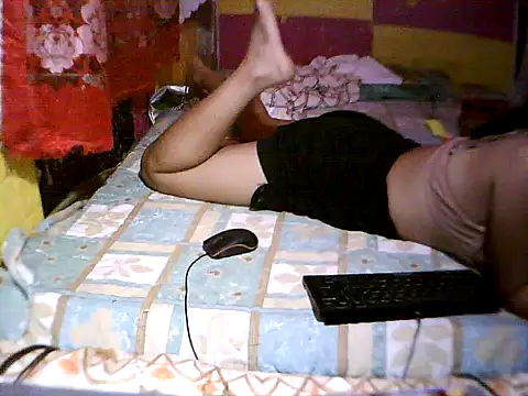 Snapshot of JuicyPussy4u chatting on 10/16/25, 10:01 JuicyPussy4u online show from 10/16/25, 10:01